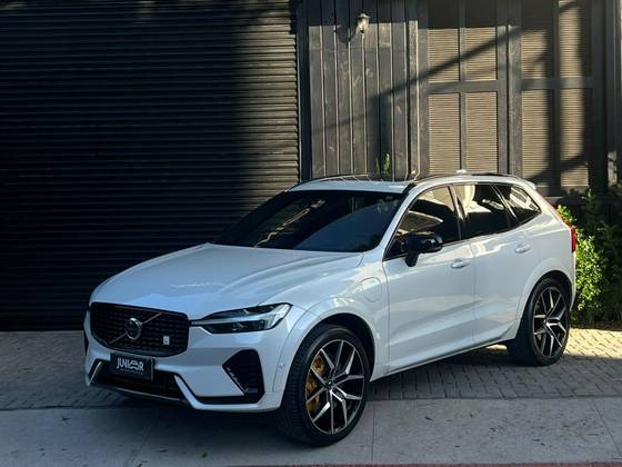 VOLVO XC60 2.0 T8 RECHARGE POLESTAR ENGINEERED AWD GEARTRONIC VOLVO XC60 2.0 T8 RECHARGE POLESTAR ENGINEERED AWD GEARTRONIC